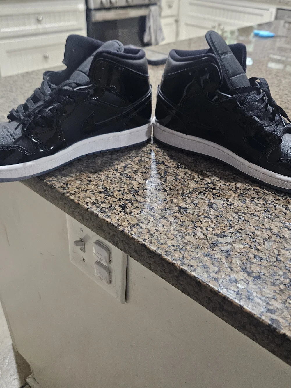 Jordan 1 Space Jams Size 10 Mens Like New